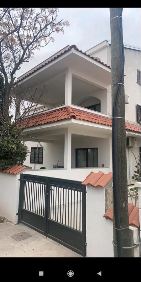 Amfa Appartamento Biograd Na Moru